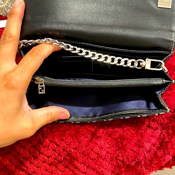 EUC NO CALLOUTS Fendi Vintage Zucca FF logo Continental wallet - Picture 9 of 16